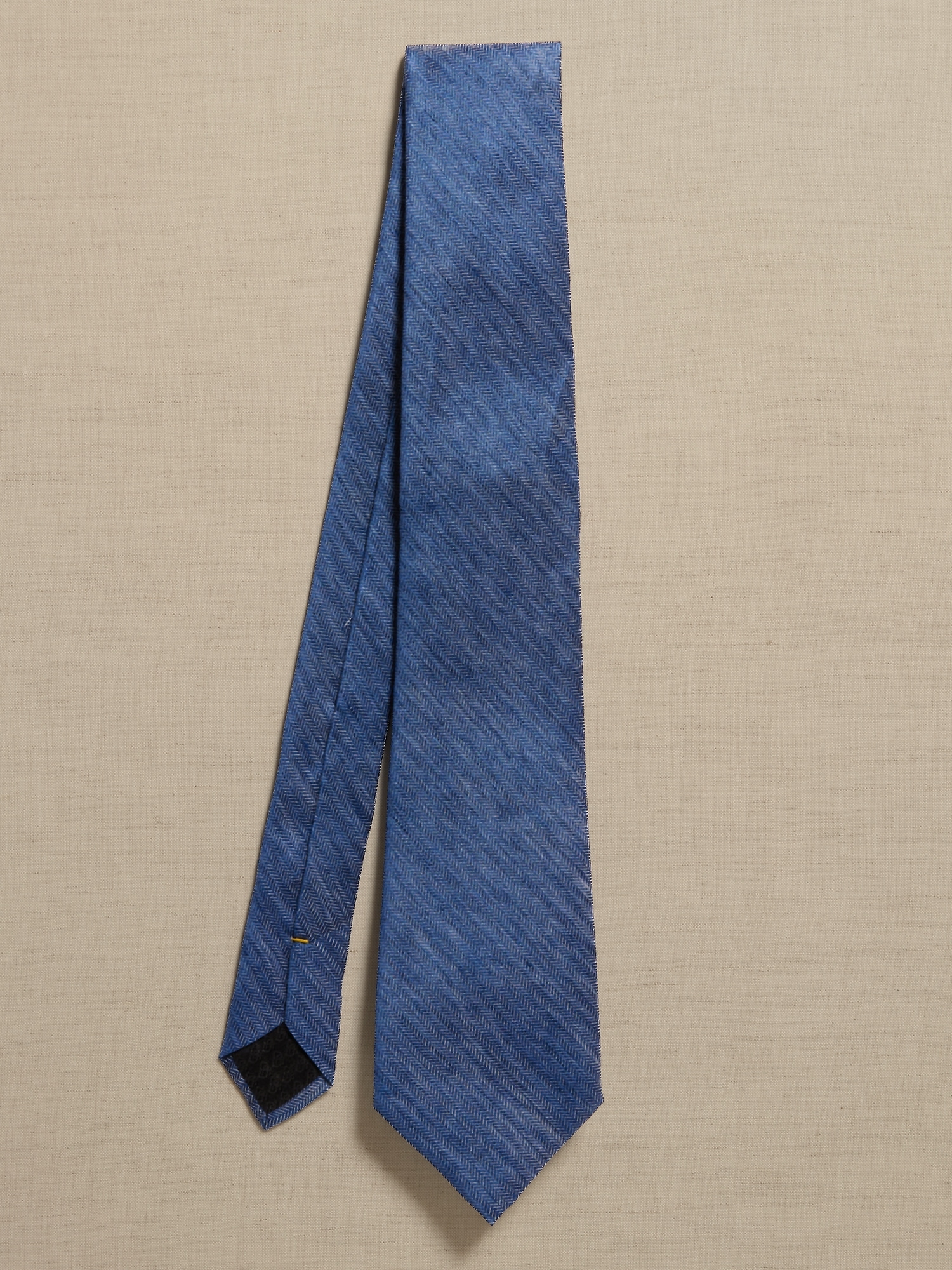 Spina Italian Linen-Silk Tie