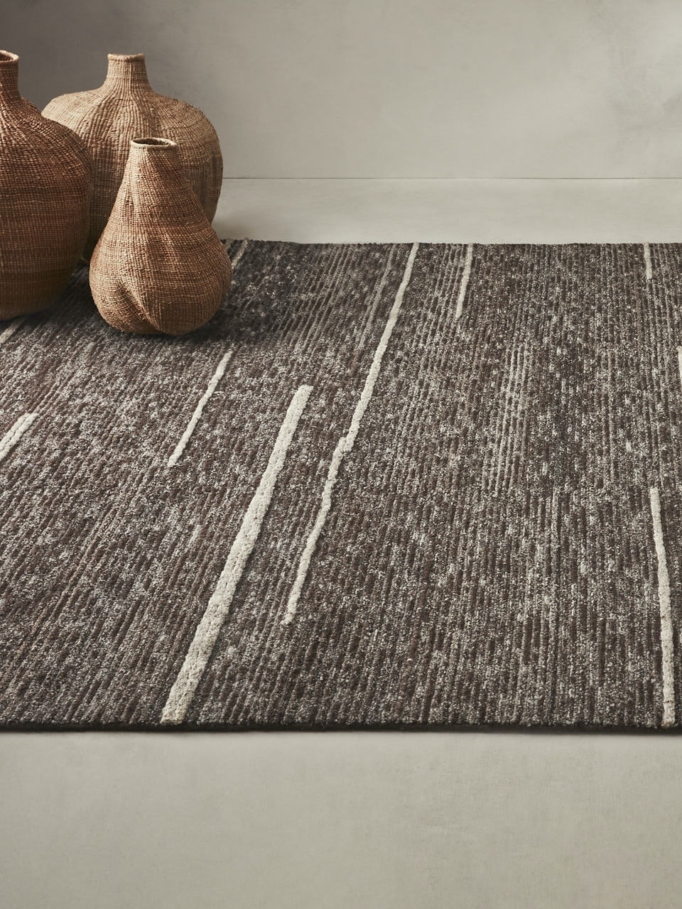 Infinity Charcoal Rug | Banana Republic