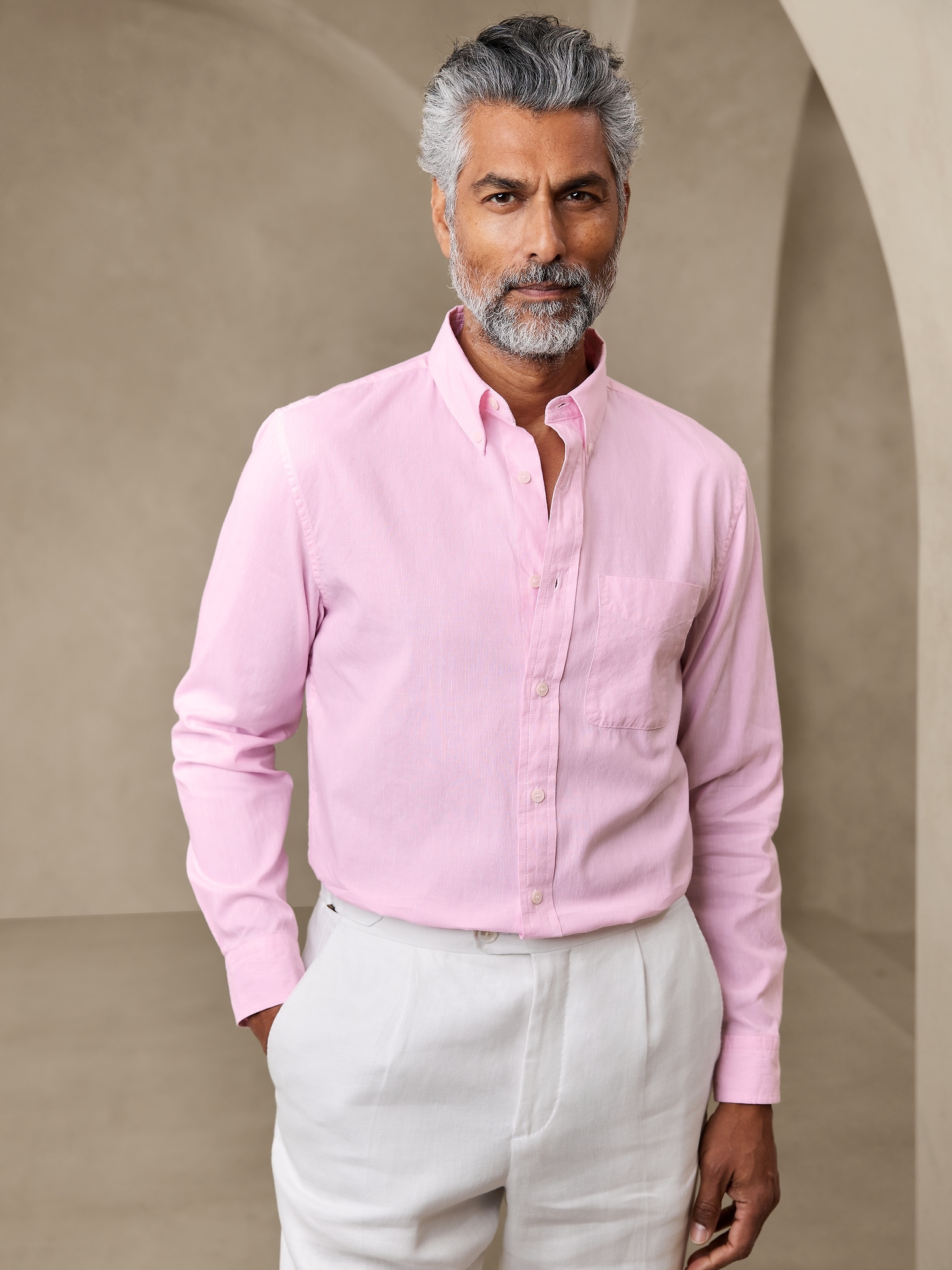 Banana Republic Vieste Untucked Cotton-Linen Shirt pink. 1