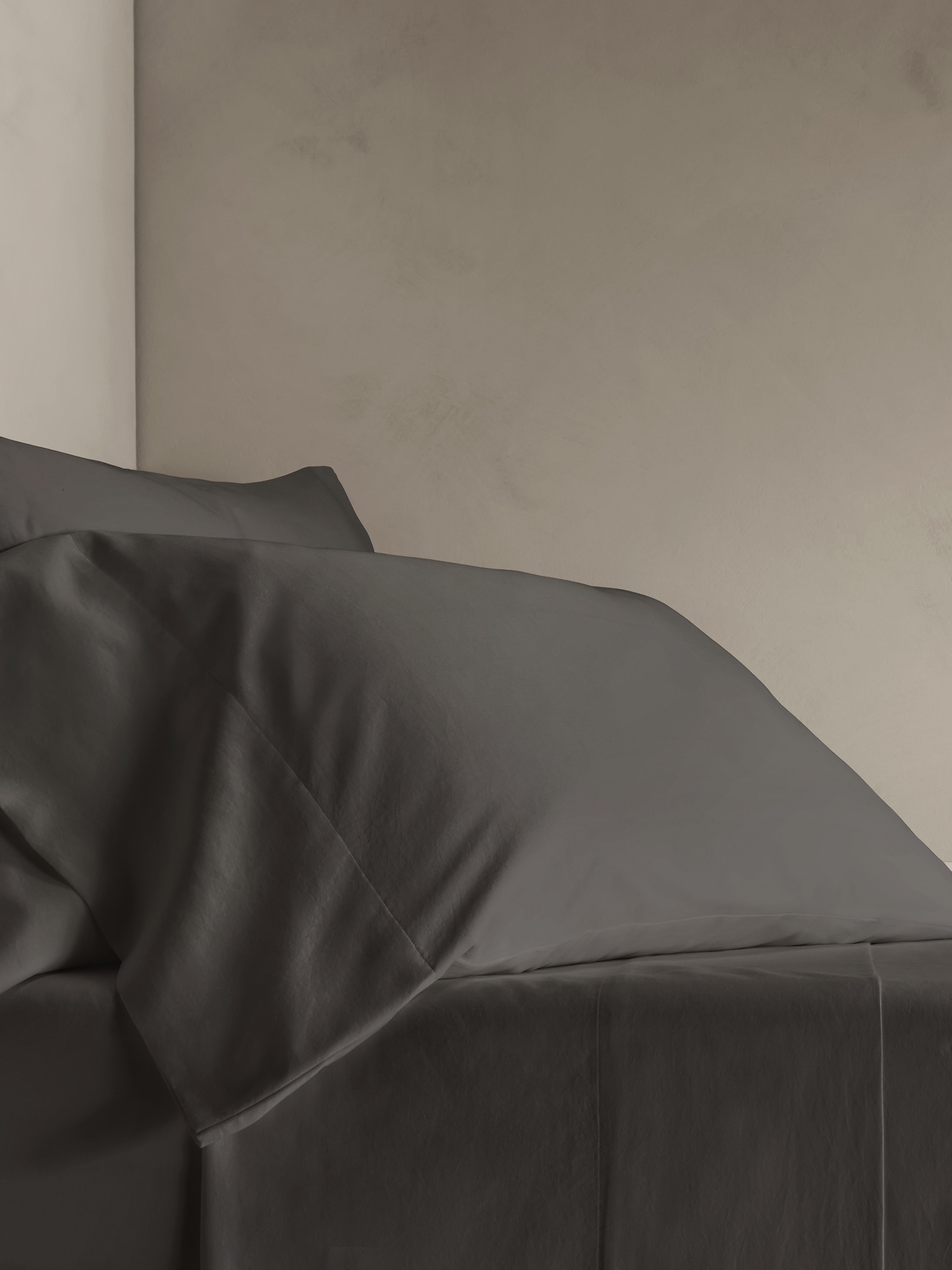 Fine Cotton Sateen Pillowcases