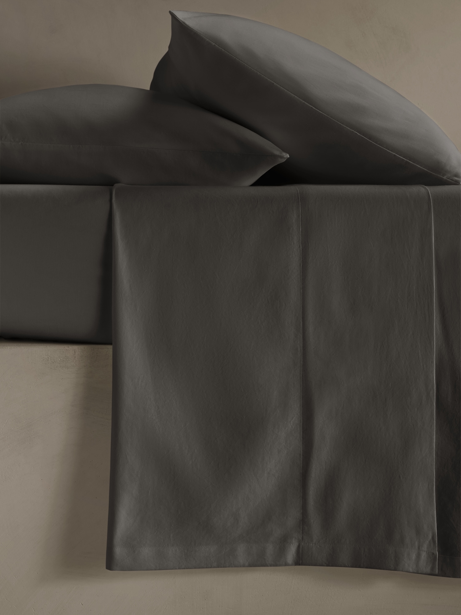 Image number 1 showing, Fine Cotton Sateen Flat Sheet