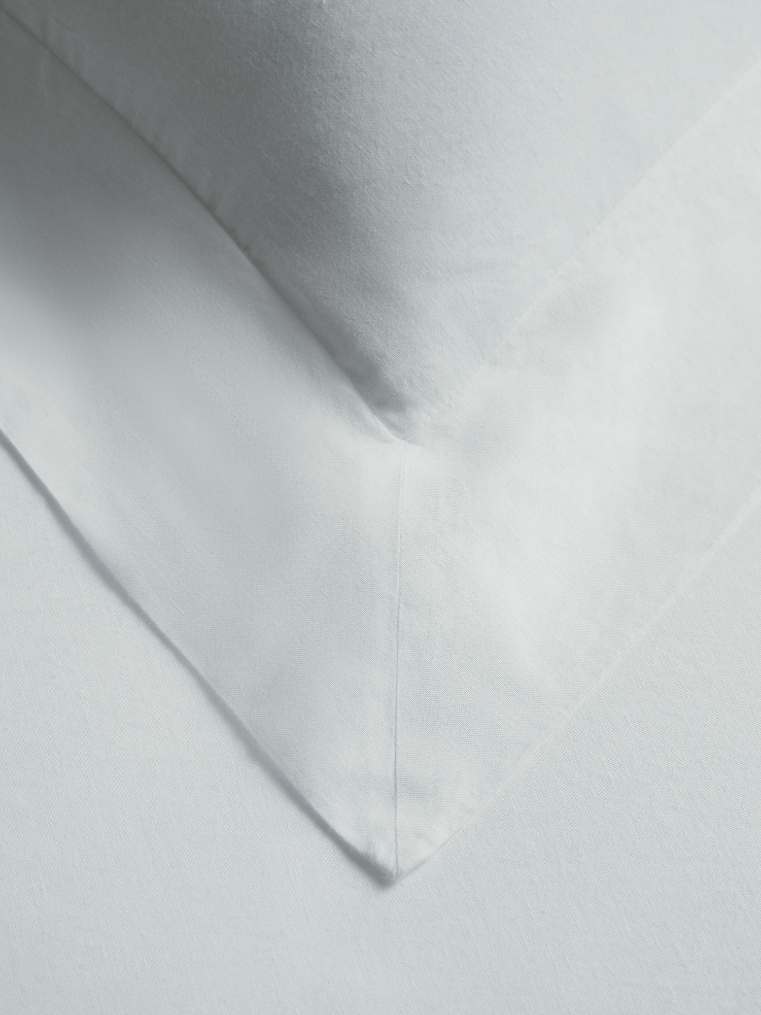 Image number 3 showing, Washed Linen-Cotton Shams