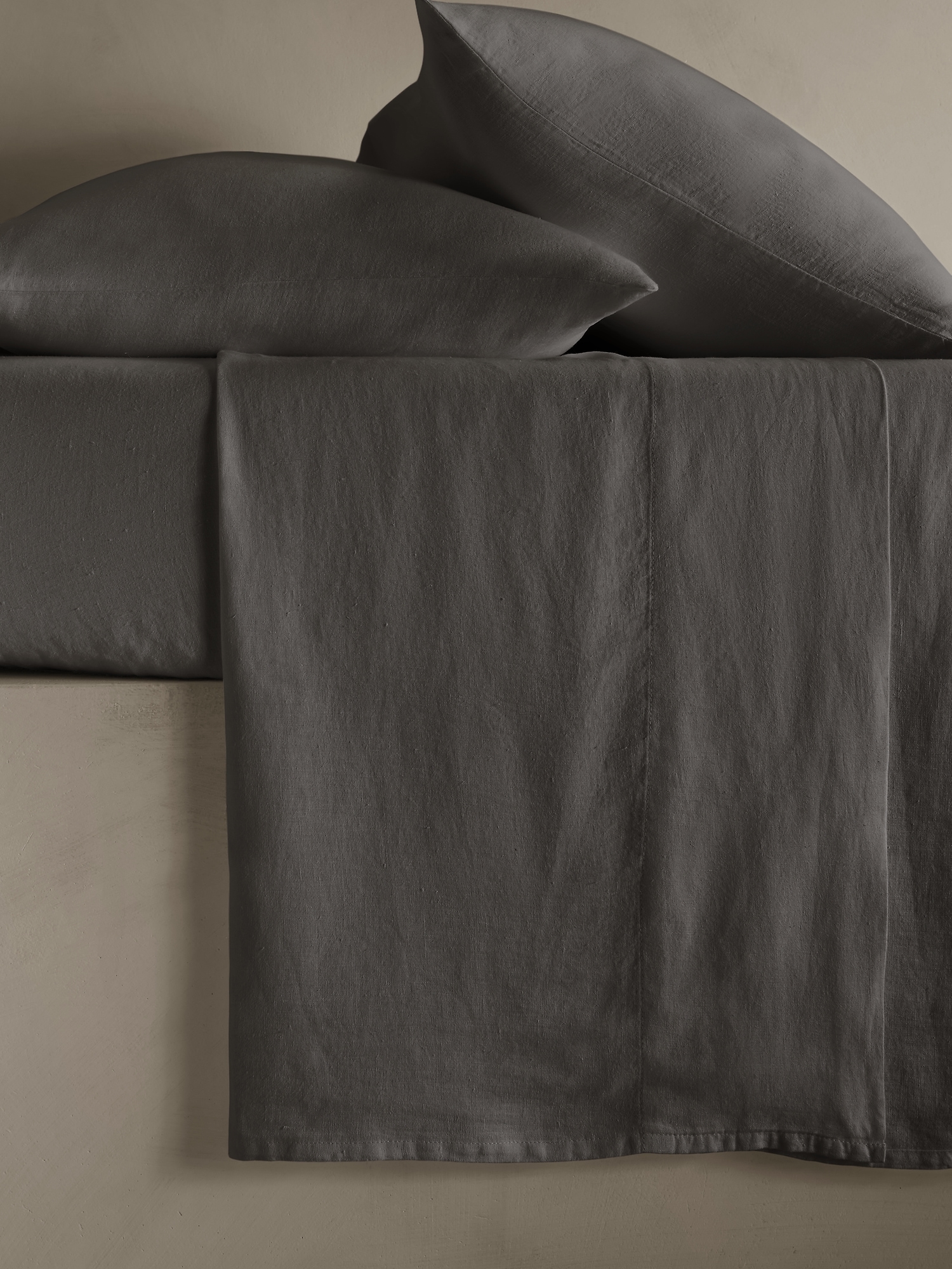 Image number 3 showing, Natural Hemp Sheet Set