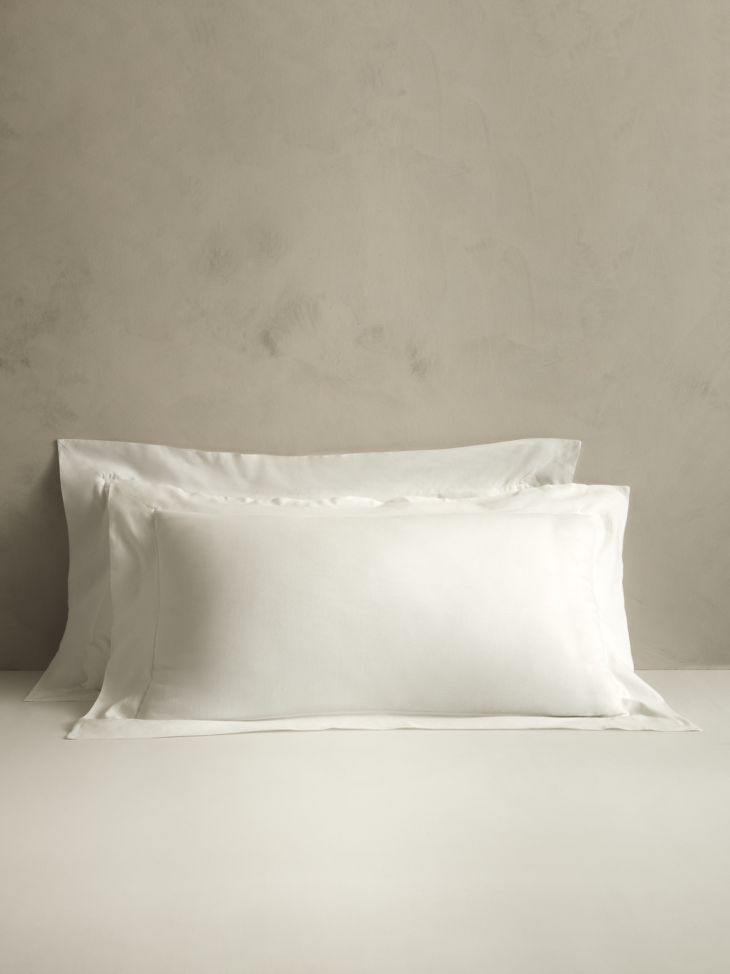 Image number 6 showing, Washed Linen-Cotton Shams