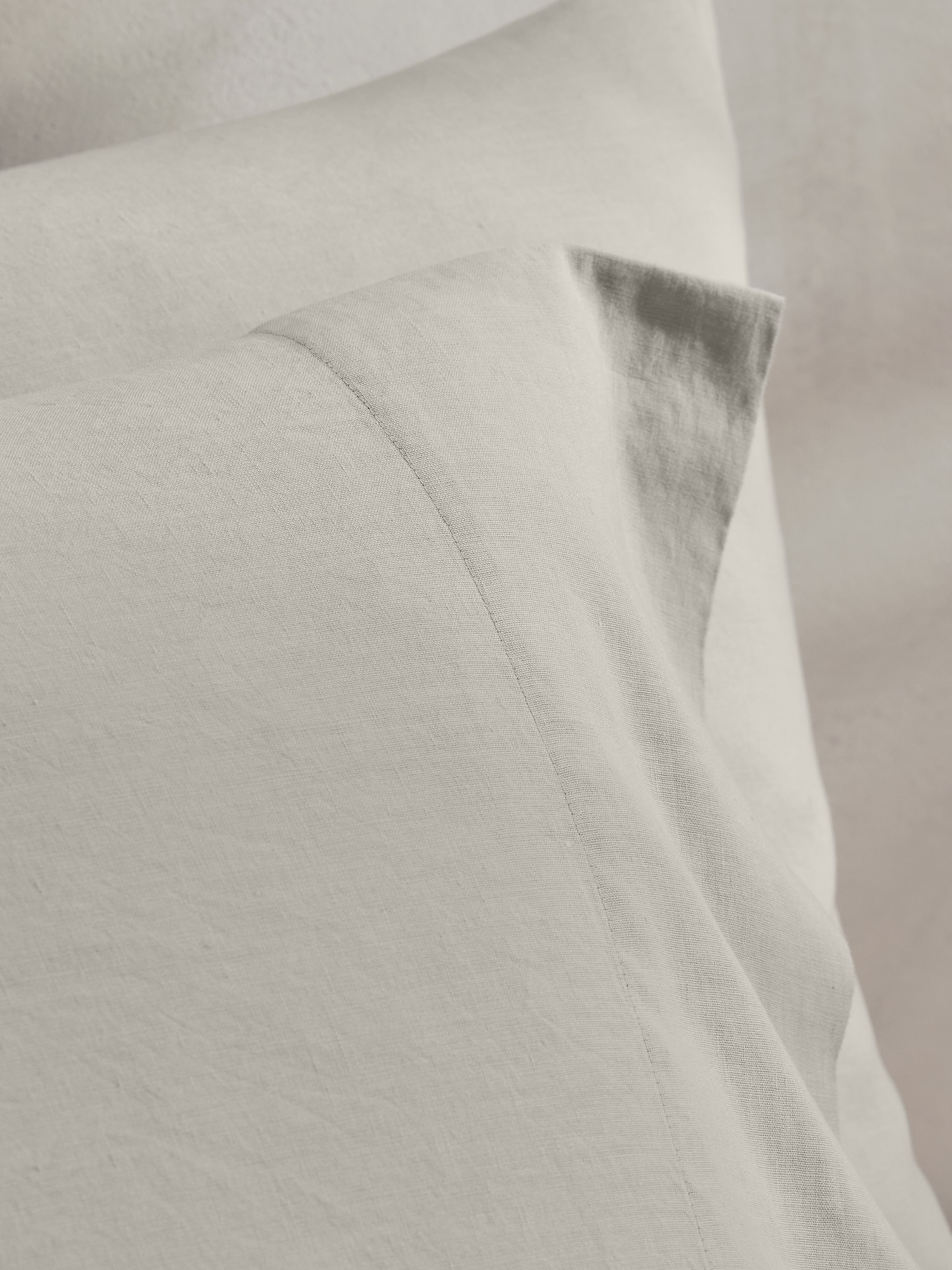 Washed Linen-Cotton Pillowcases