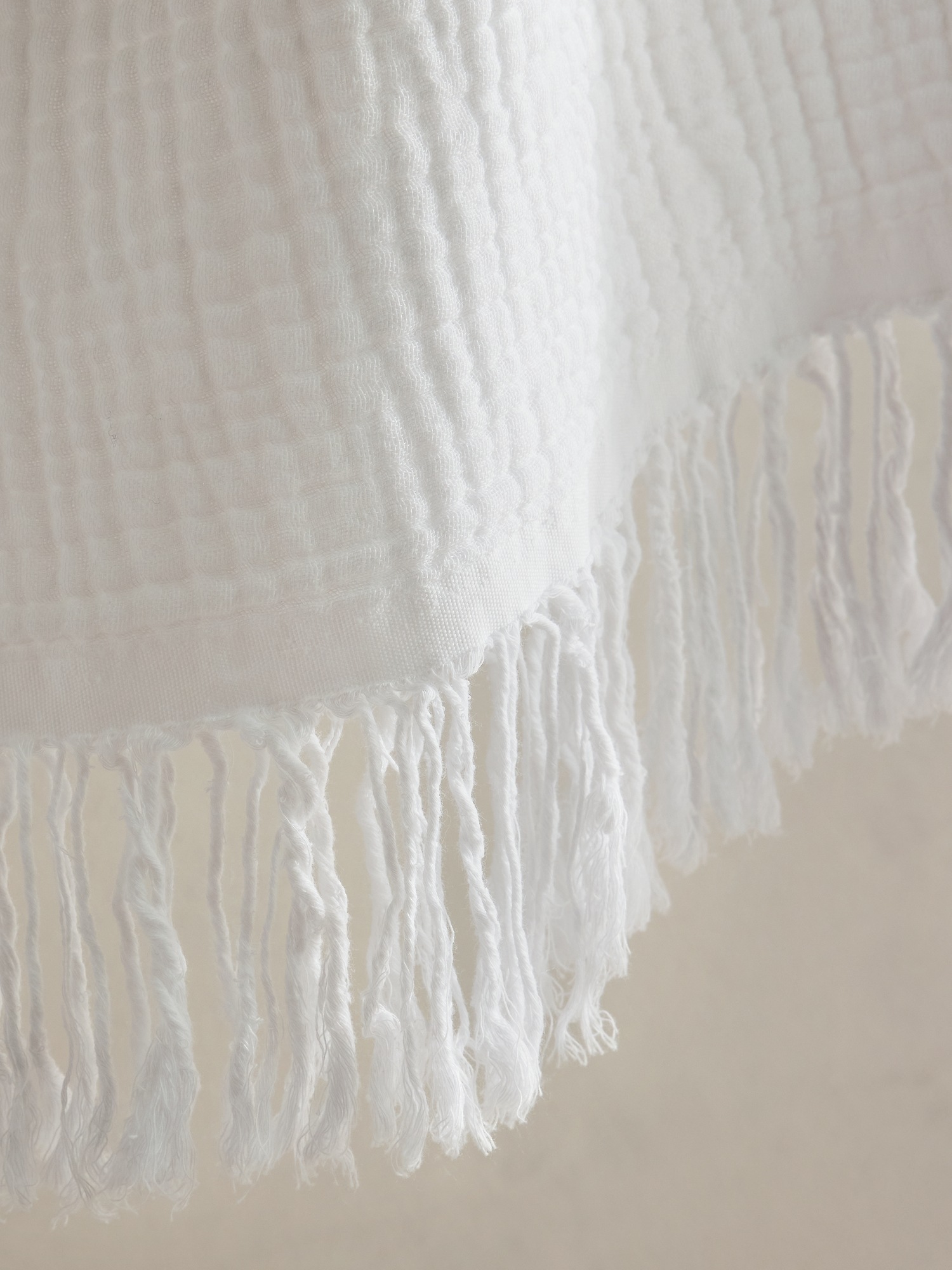 Cotton Gauze Reversible Throw Banana Republic