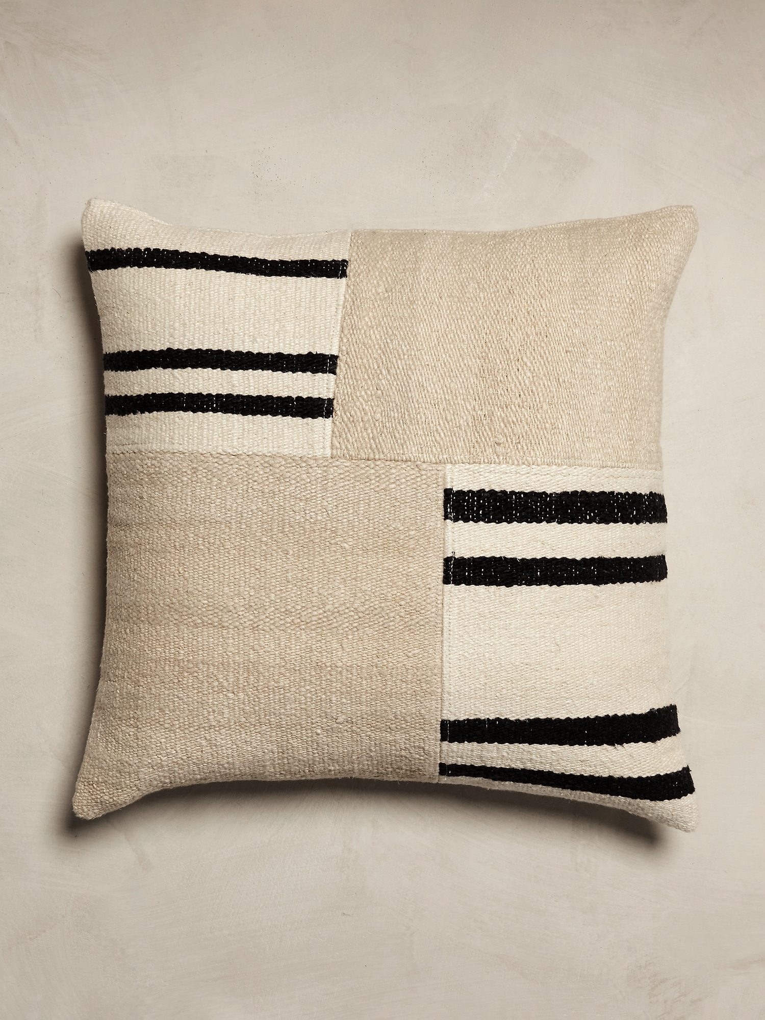 HandCrafted Linen Pillow Banana Republic