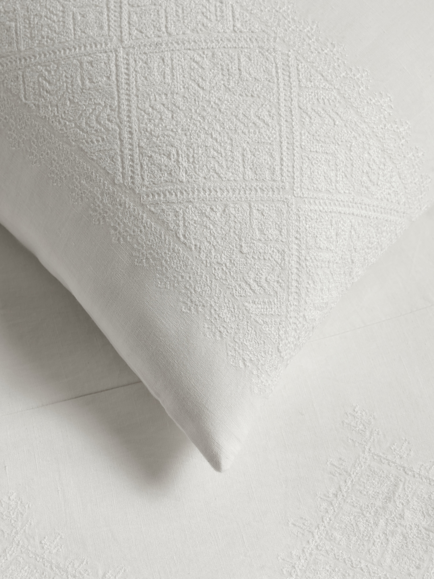 Image number 5 showing, Heirloom Embroidery Shams