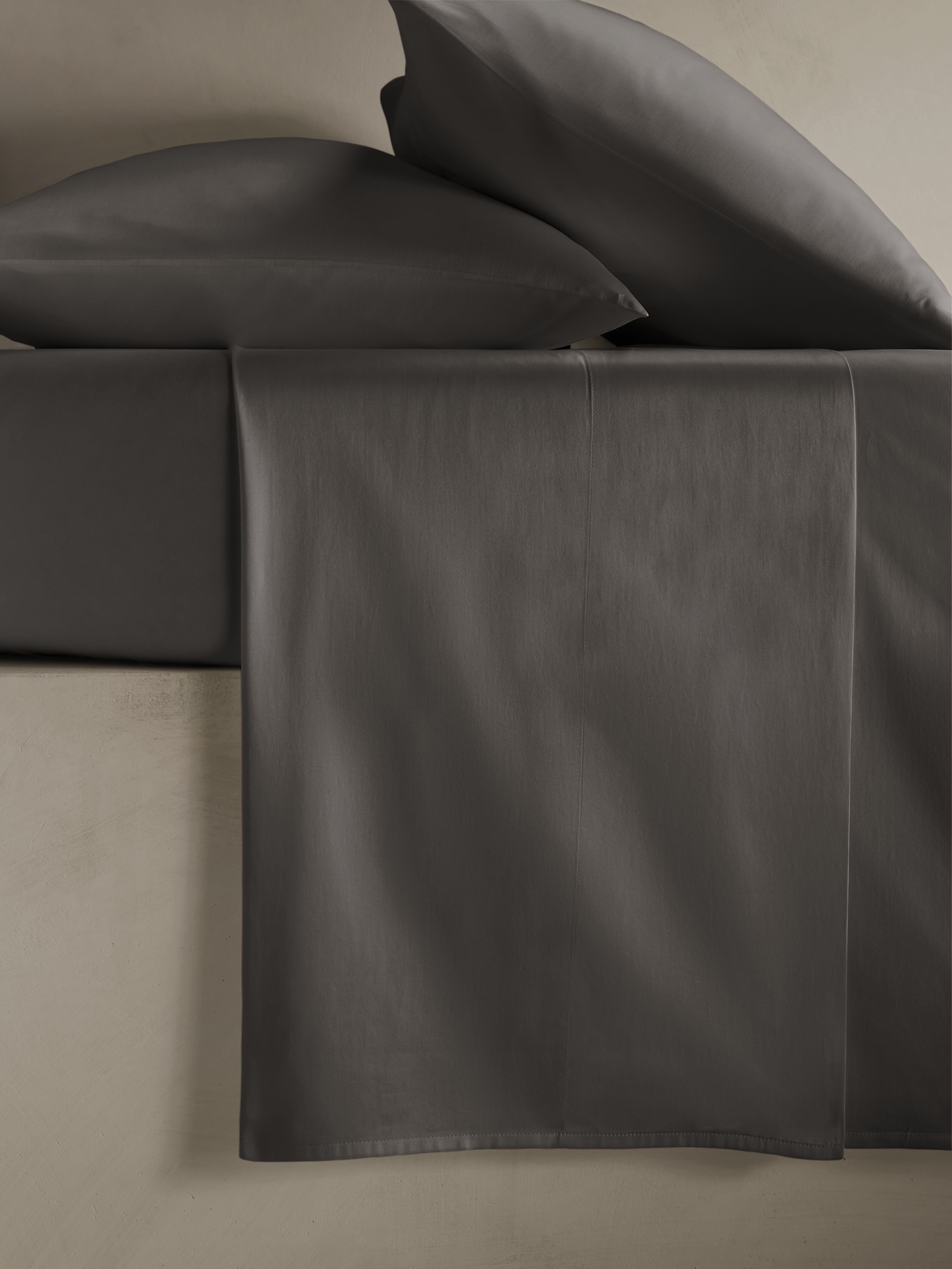 Image number 1 showing, Luxe Cotton Sateen Flat Sheet