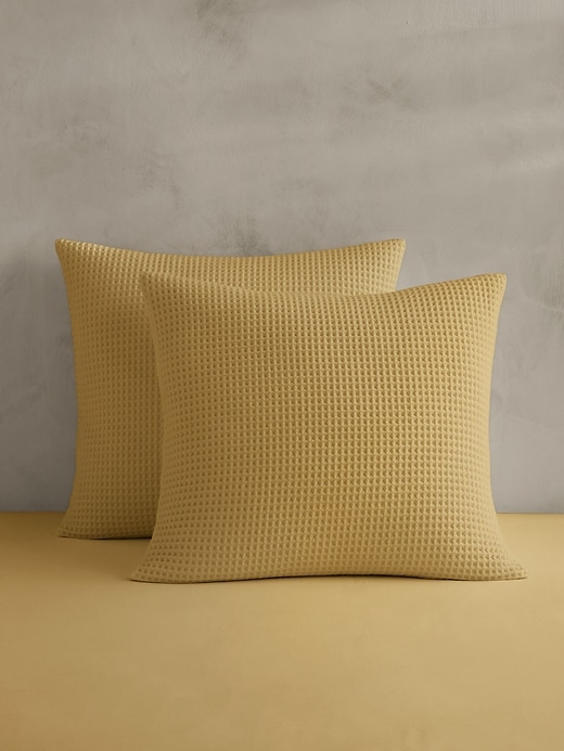 Cotton Waffle-Weave Shams