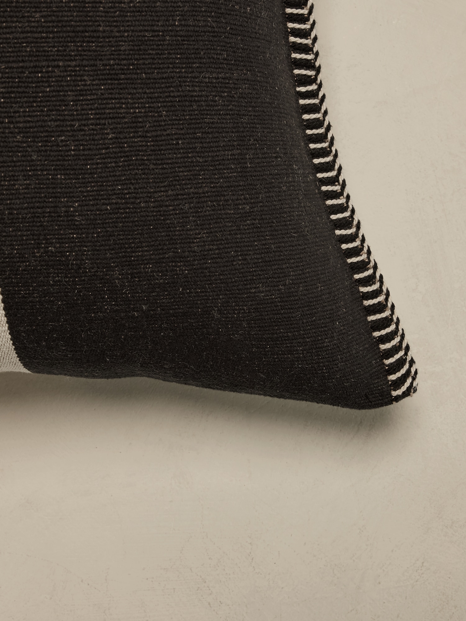 Image number 3 showing, Hand-Crafted Cotton Jute Pillow