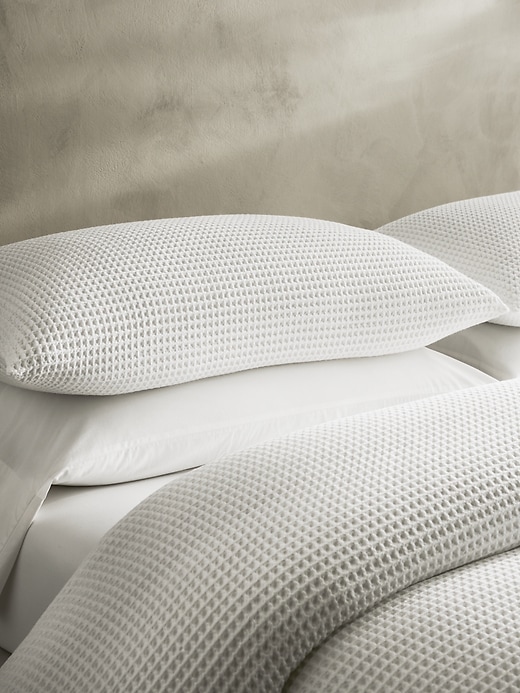 Cotton Waffle-Weave Shams