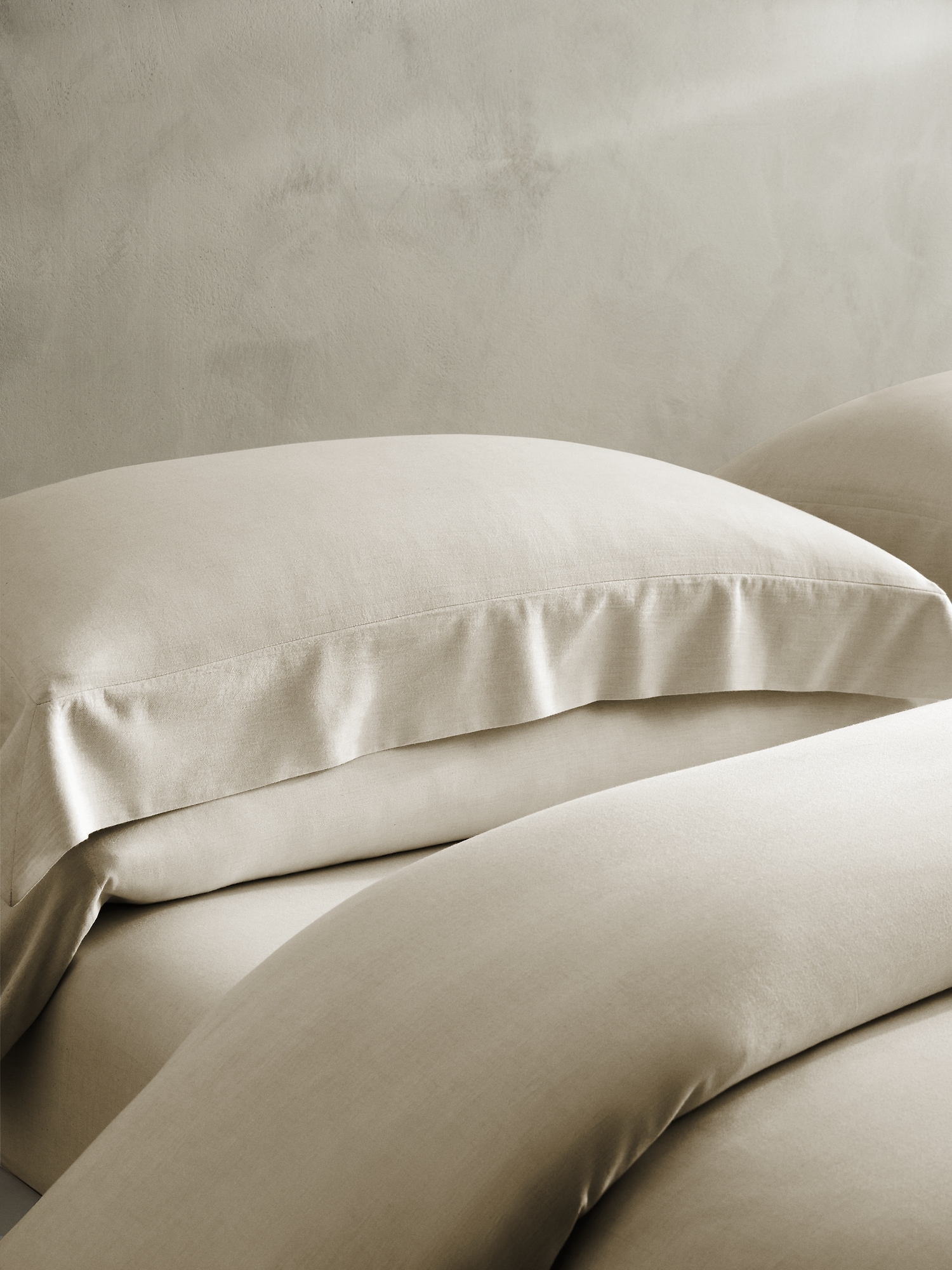 Cotton-Cashmere-Silk Shams | Banana Republic