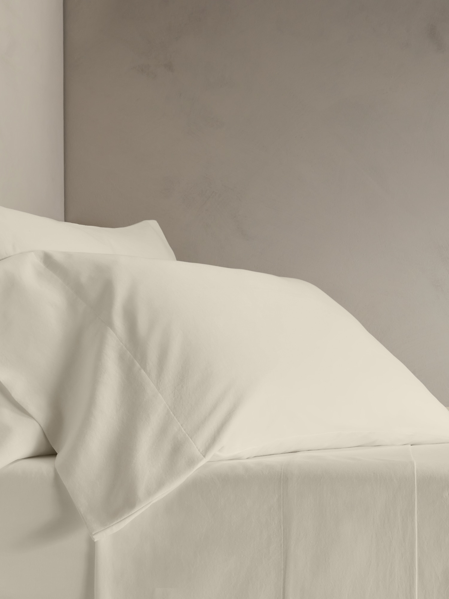 Fine Cotton Sateen Pillowcases