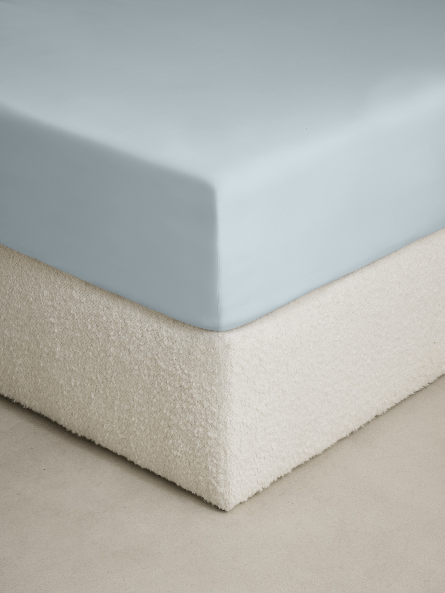 Image number 1 showing, Washed Cotton Sateen Fitted Sheet