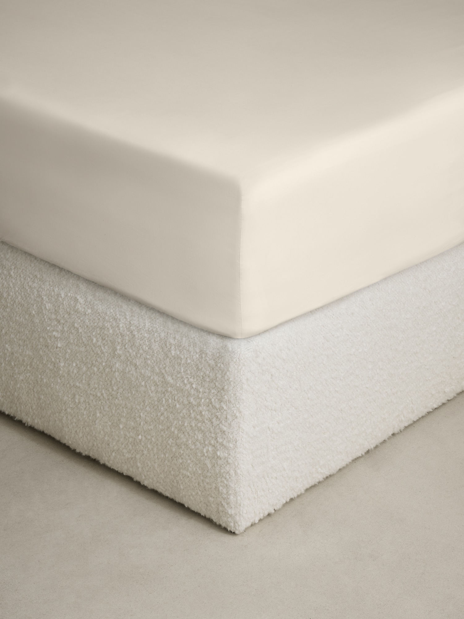 Image number 1 showing, Washed Cotton Percale Fitted Sheet