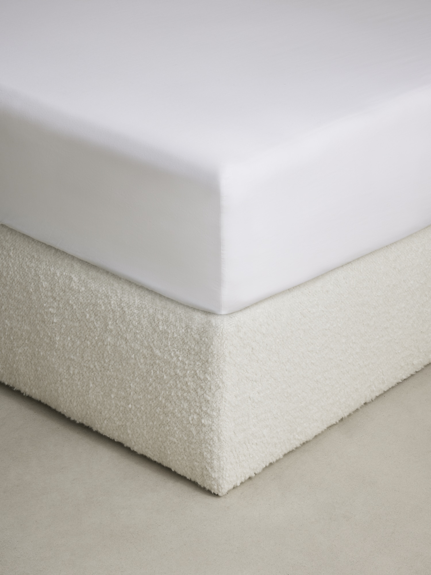 Fine Cotton Sateen Fitted Sheet