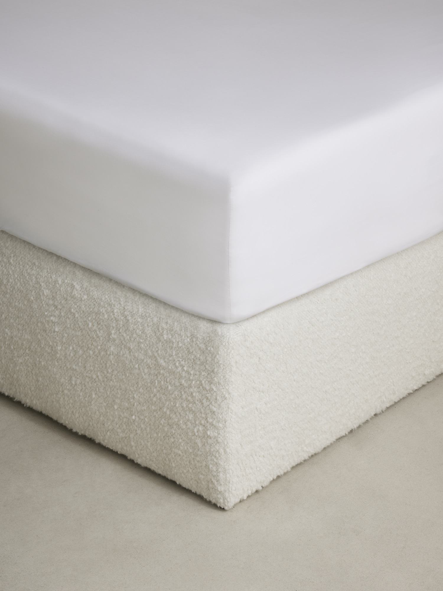 Washed Cotton Percale Fitted Sheet Banana Republic