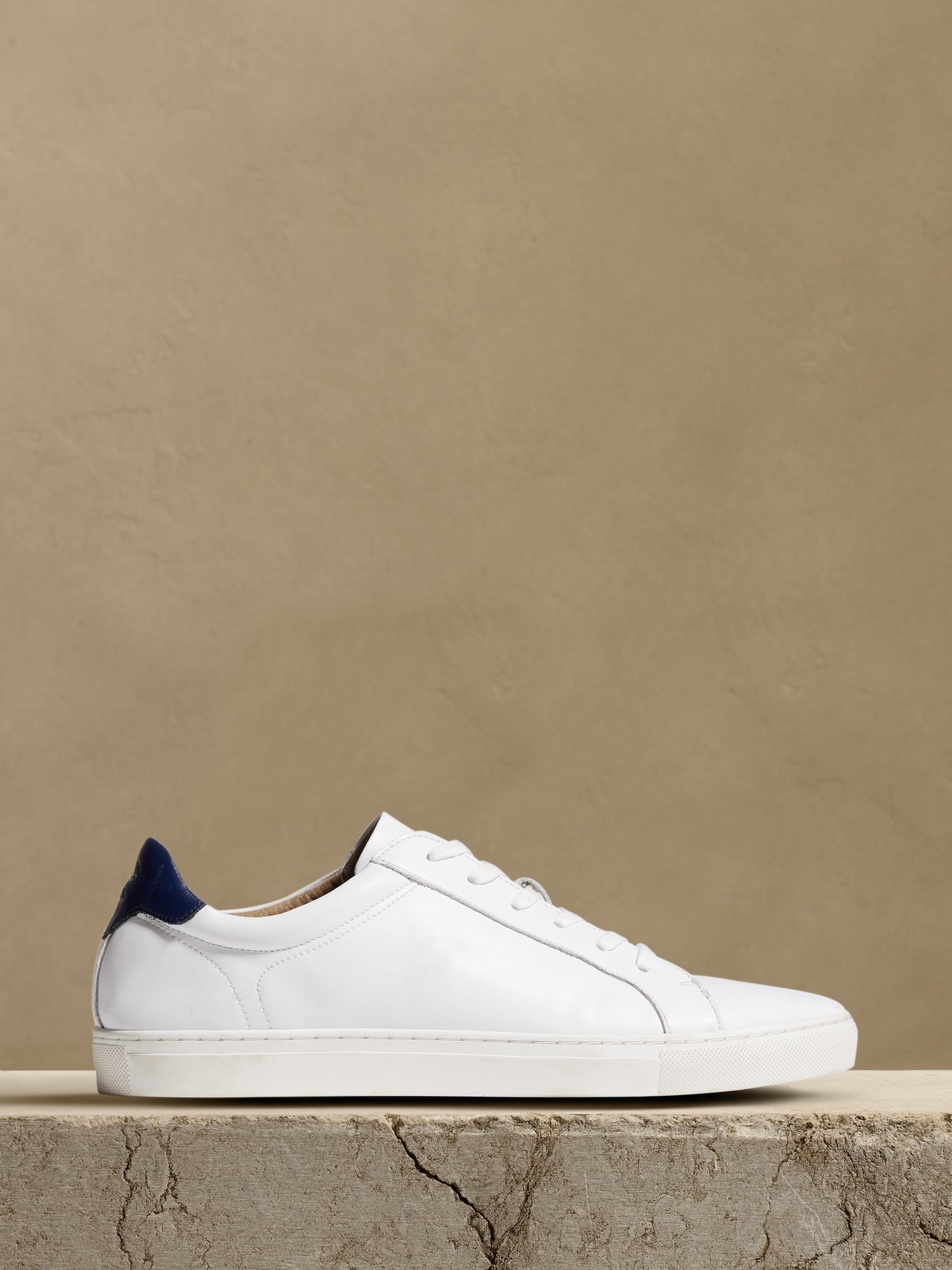 Nicklas Leather Sneaker | Banana Republic