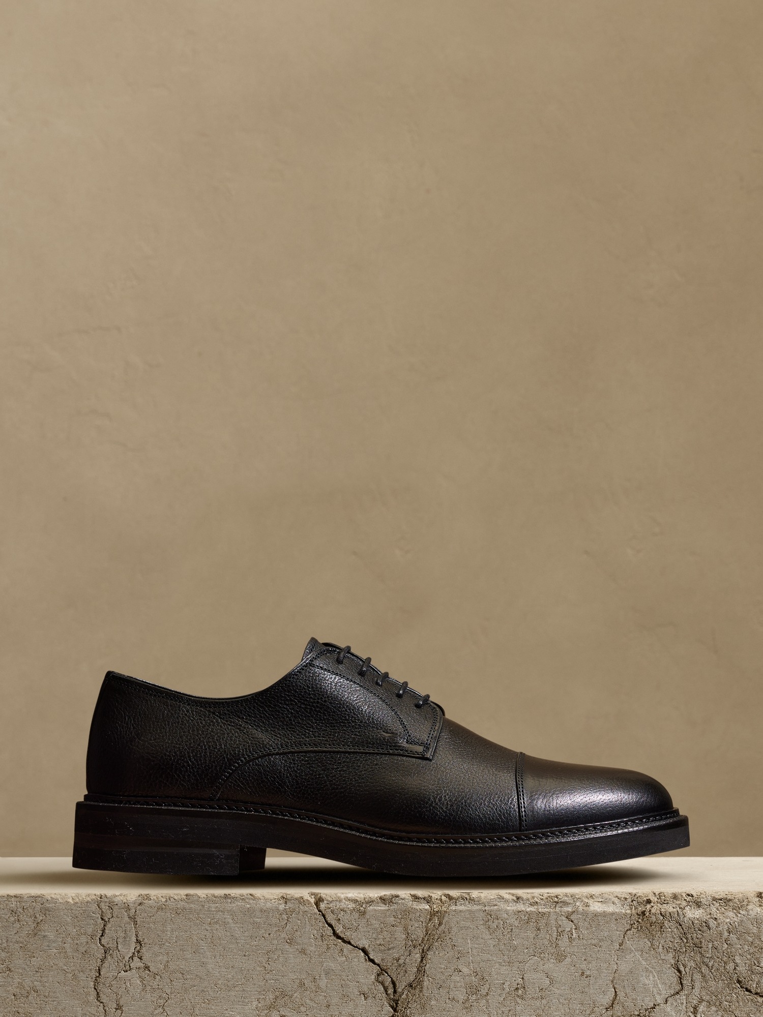 Mesi Cap Toe Derby Dress Shoe Banana Republic