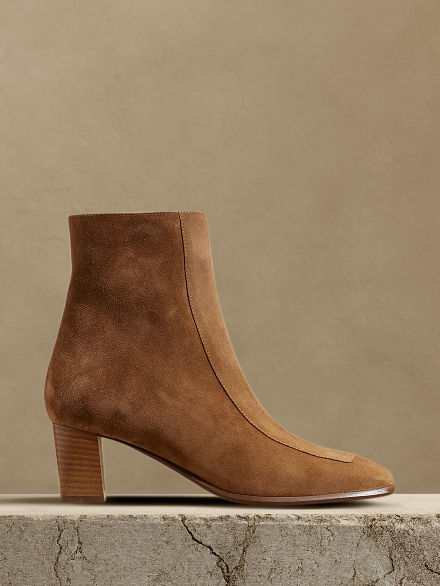 Lucca Suede Ankle Boot | Banana Republic
