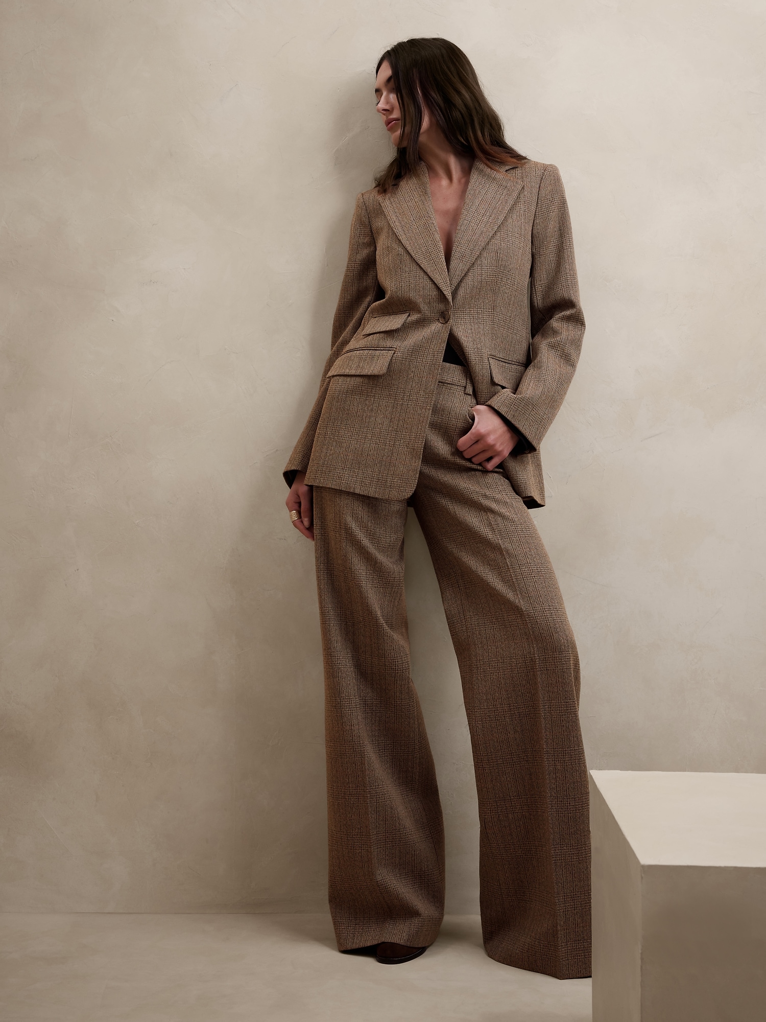Women's Suits & Suits Sets Online - Sumissura