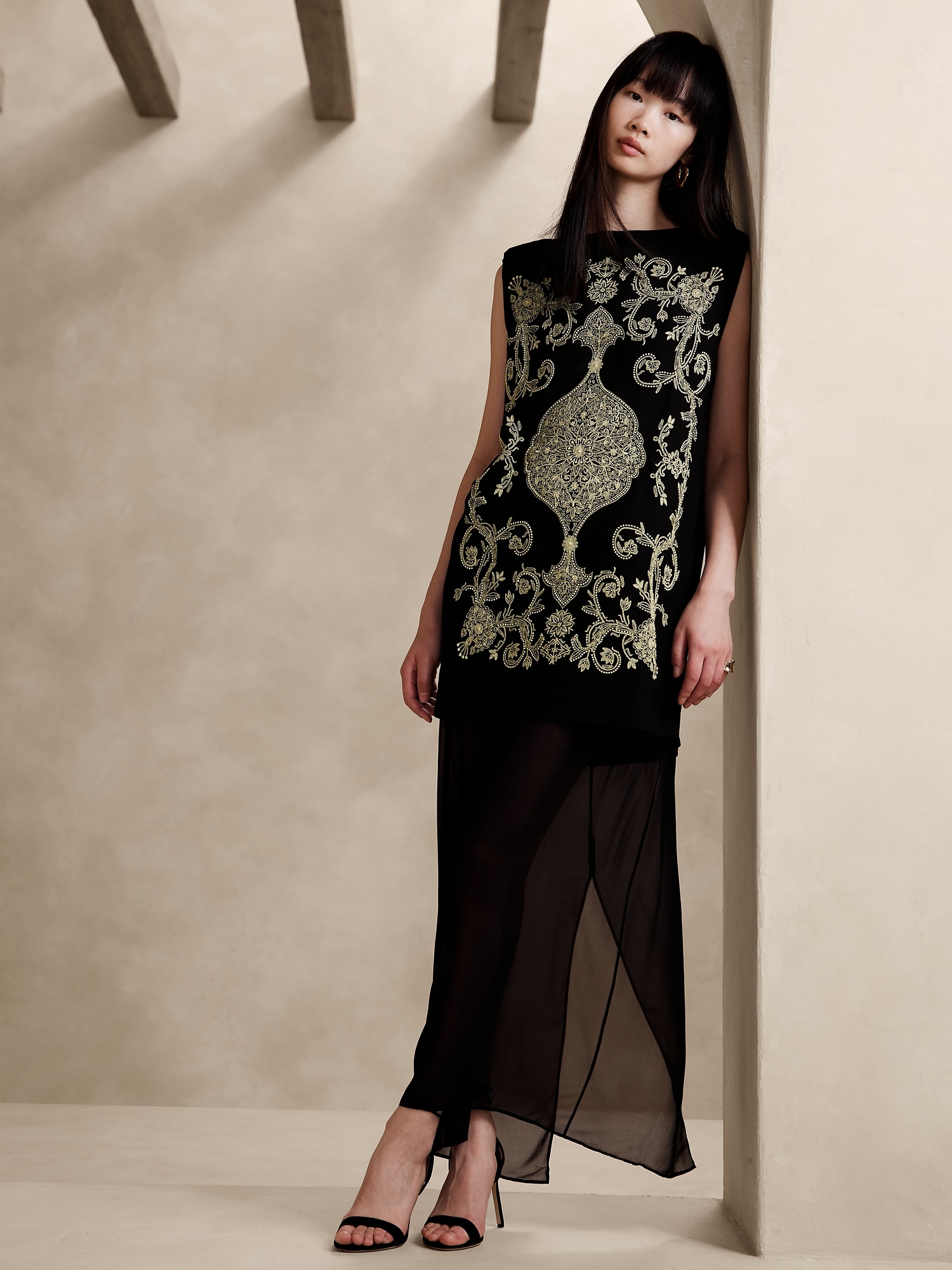 Jadia Embroidered Maxi Dress