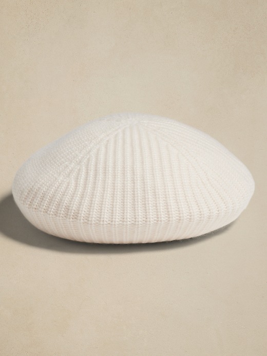 Banana Republic Perle cashmere beret Perle Cashmere Beret | Banana Republic main image 3