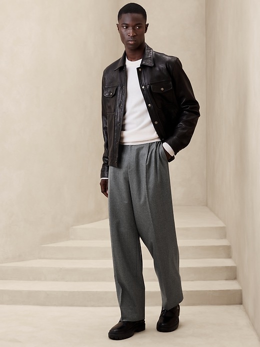 Signature Italian Flannel Wide-Leg Pant | Banana Republic