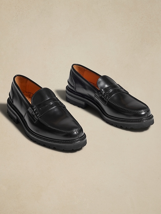 Leather Lug-Sole Loafer | Banana Republic display picture 3