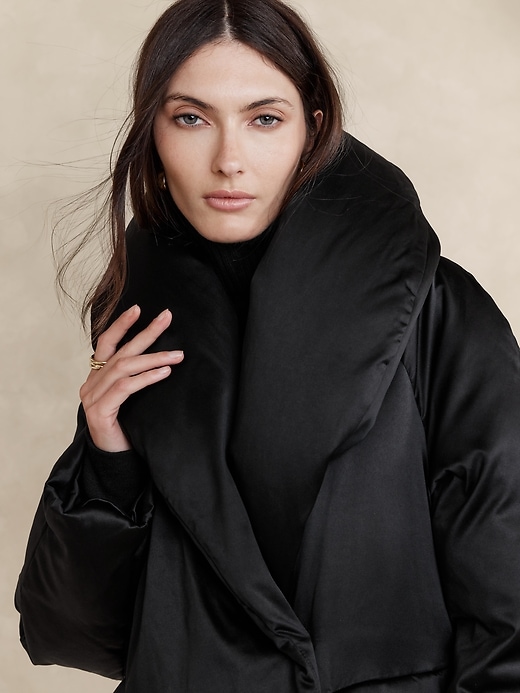 Lucila Satin Puffer Coat | Banana Republic