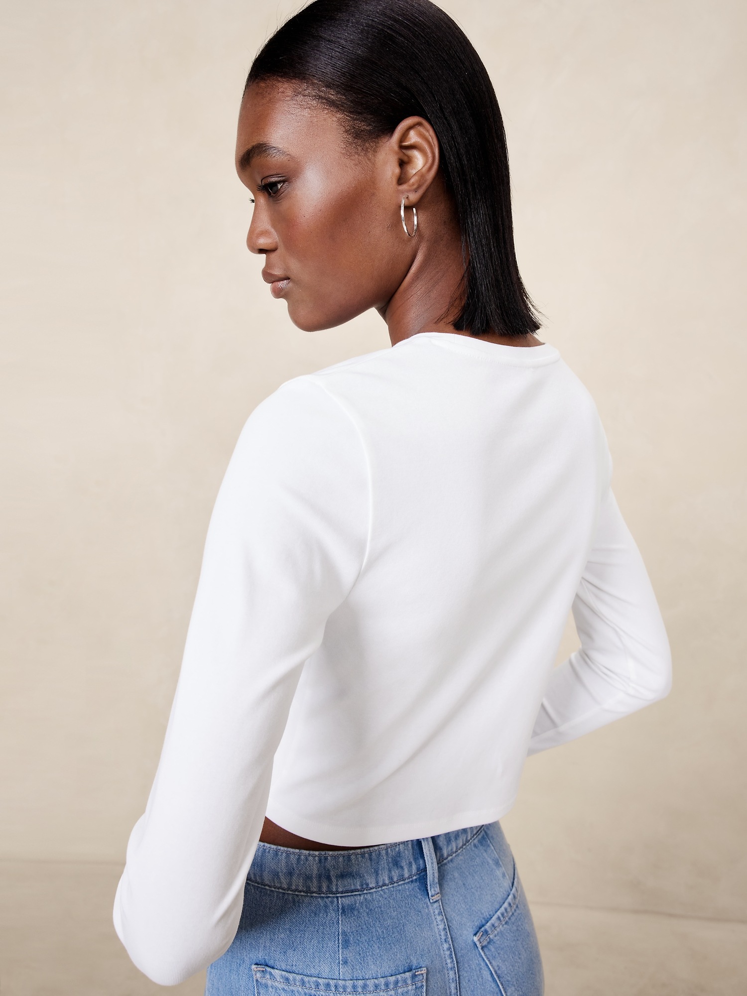 Refined Long-Sleeve Crop T-Shirt