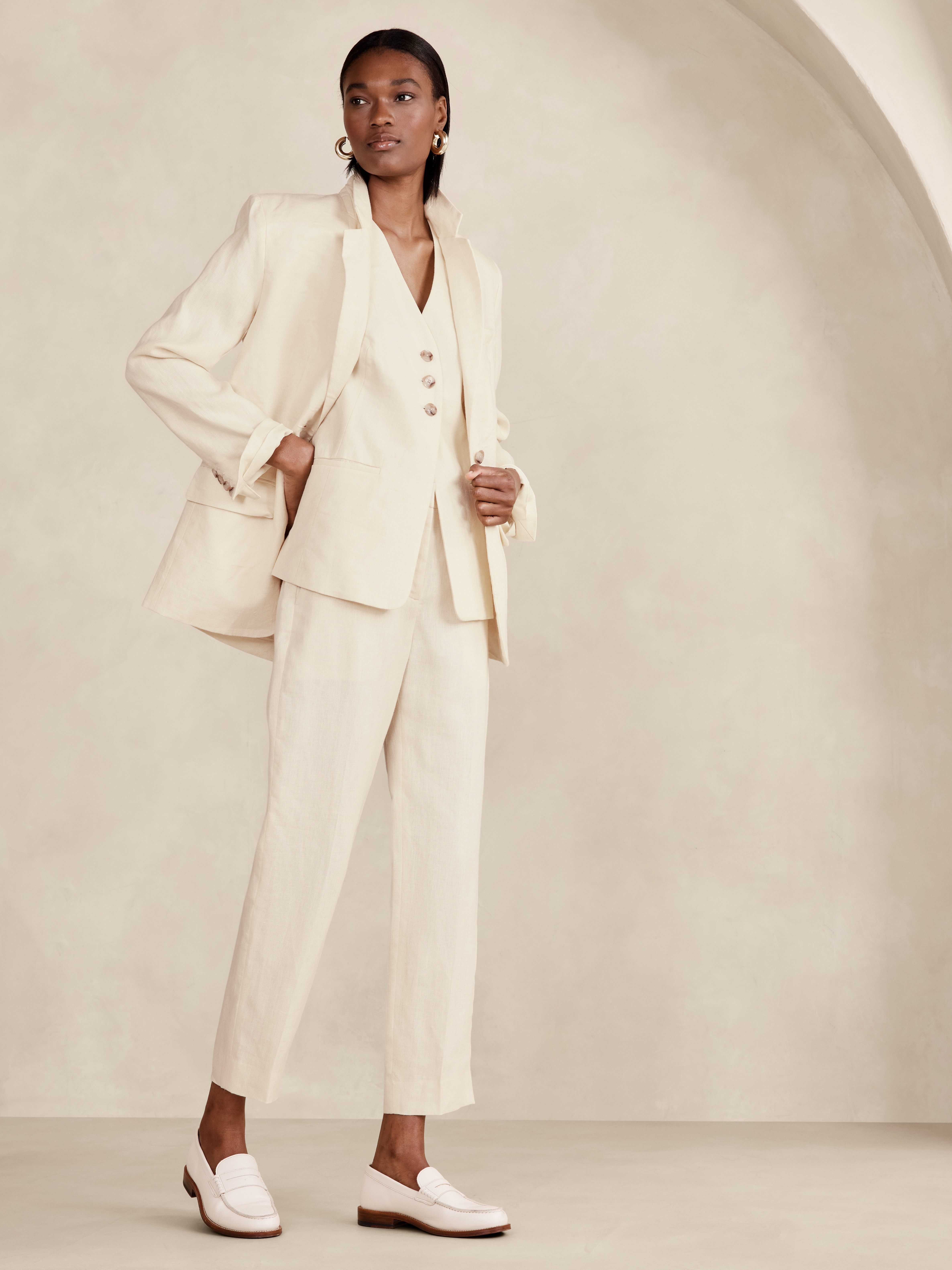 Lina Slim Linen Pant