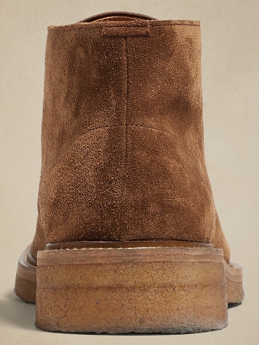 Arturo Suede Chukka Boot | Banana Republic display picture 3