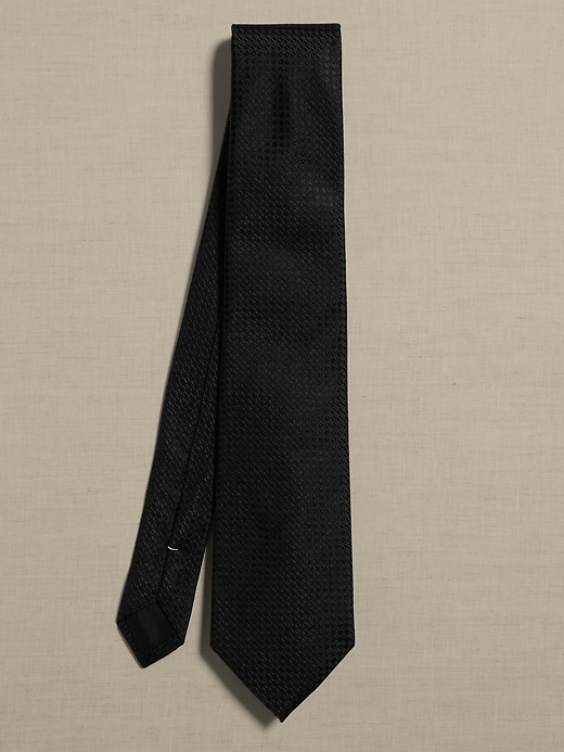 Solid Silk Tie