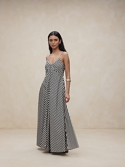 banana republic black and white maxi dress Banana Republic Navy White Strapless Maxi Dress Size S