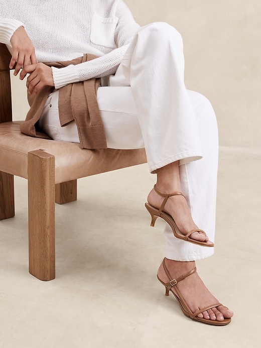 【PARTIMENTO】★ WIDE BUCKLE STRAP KITTEN HEELS ★ 3 COLOR Amazon.com | XYD Women Pointed Toe Two-Toned Buckle Sandals