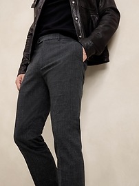Wrinkle-Resistant Dress Pant