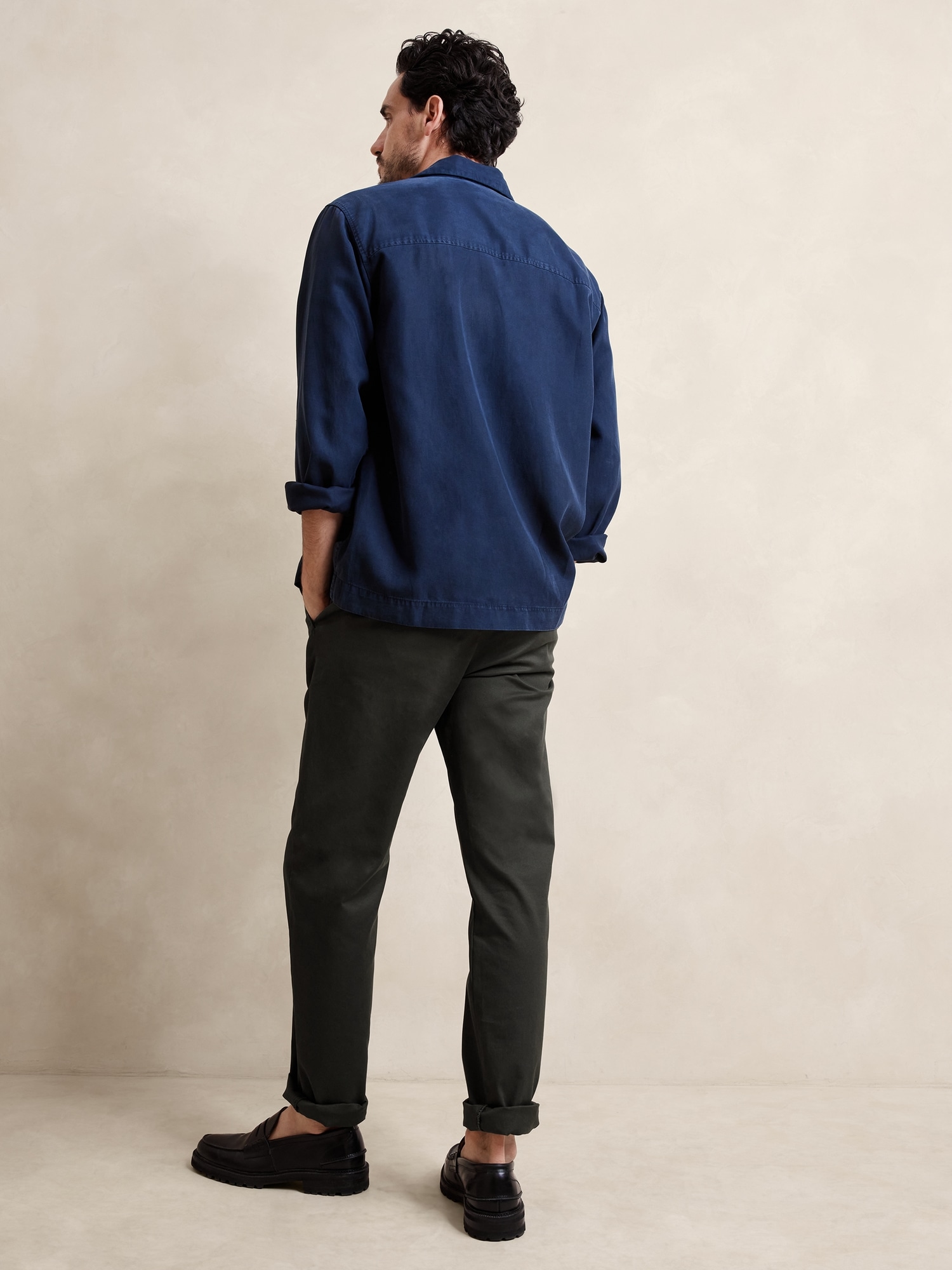 Slim Authentic-Stretch Chino