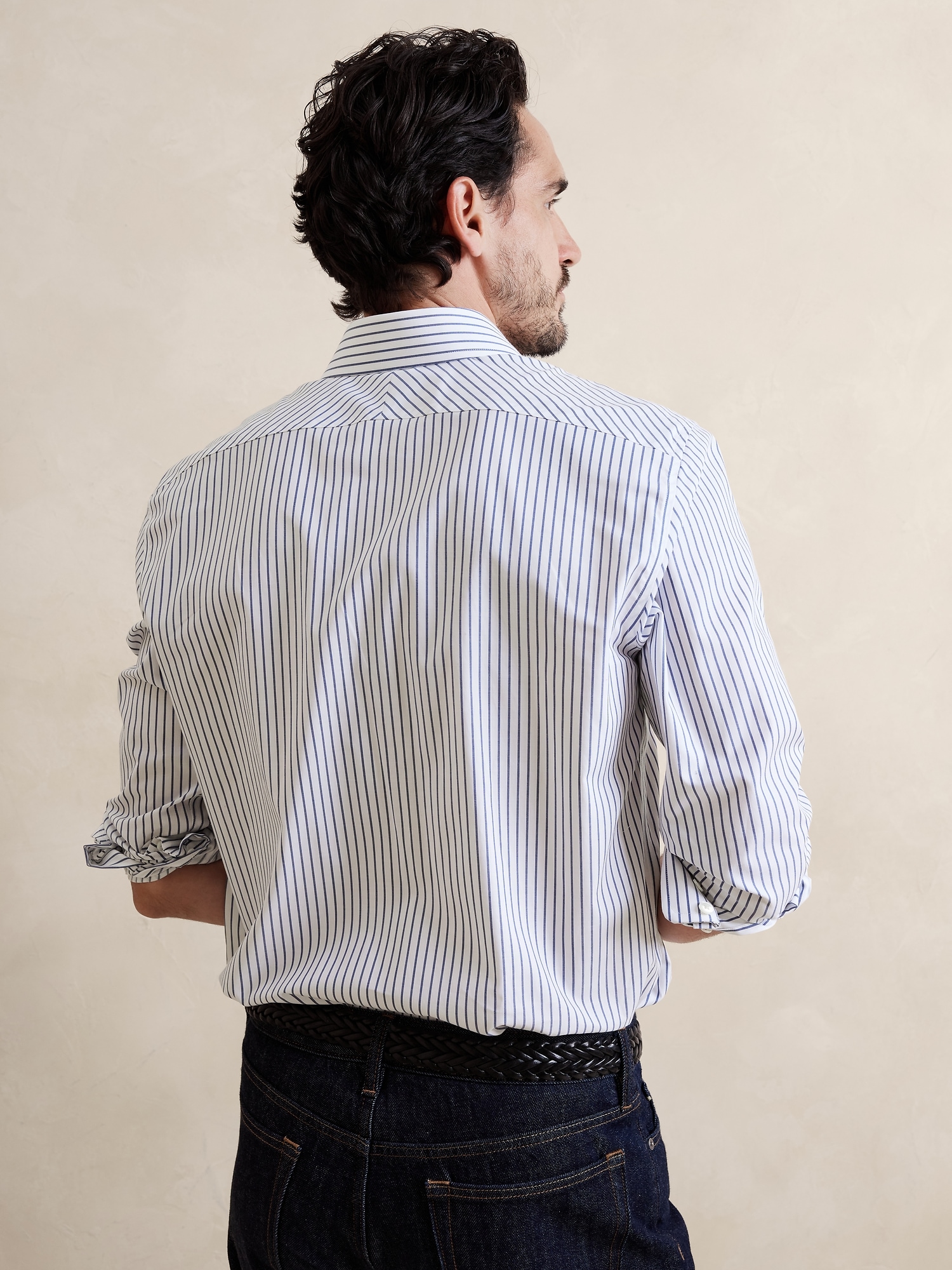 Standard-Fit Wrinkle-Resistant Dress Shirt