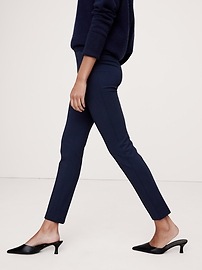 Skinny Everywhere Ponte Pant
