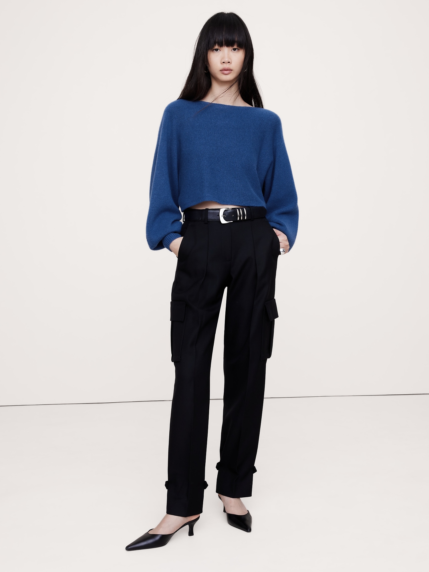 Midweight Cashmere Cropped Sweater