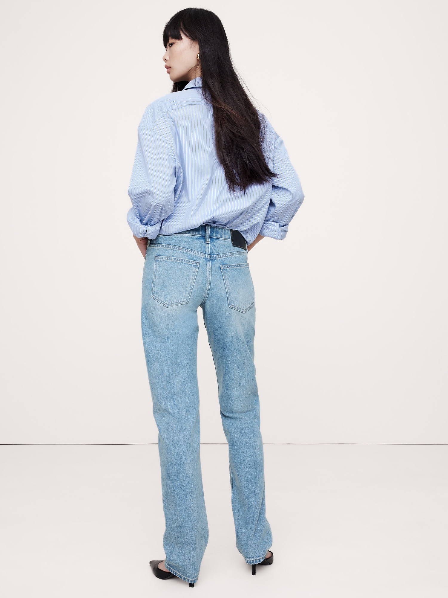 Low-Rise Rigid Straight Jean