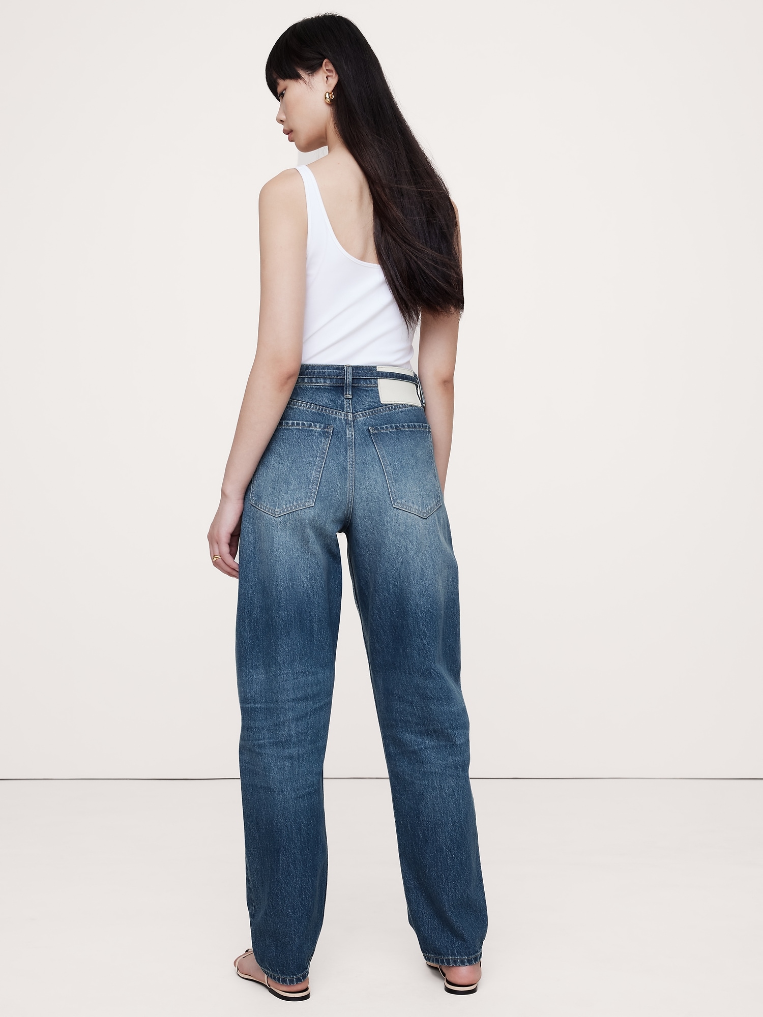 High-Rise Rigid Bow Jean