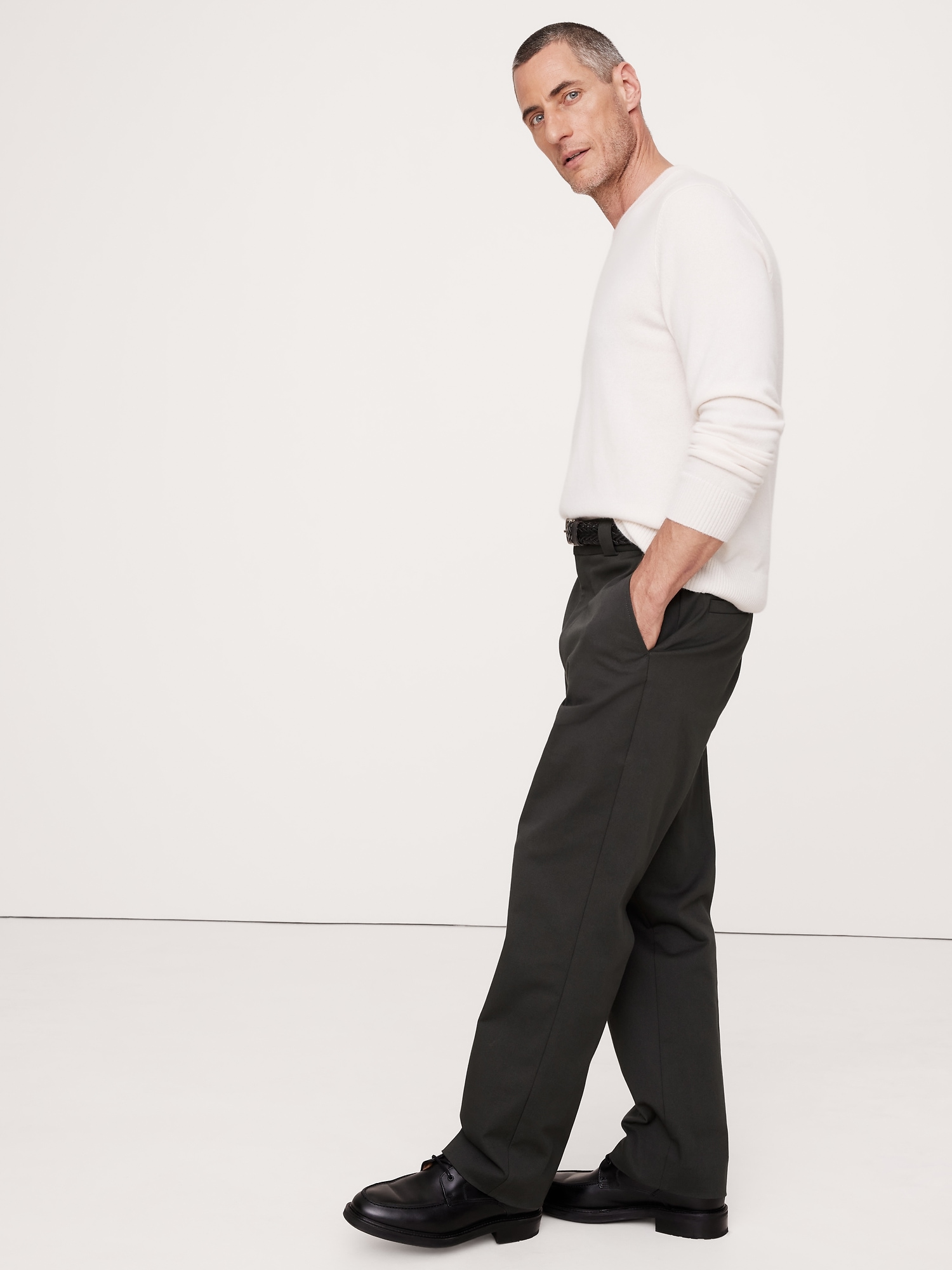 Relaxed Italian Stretch Chino