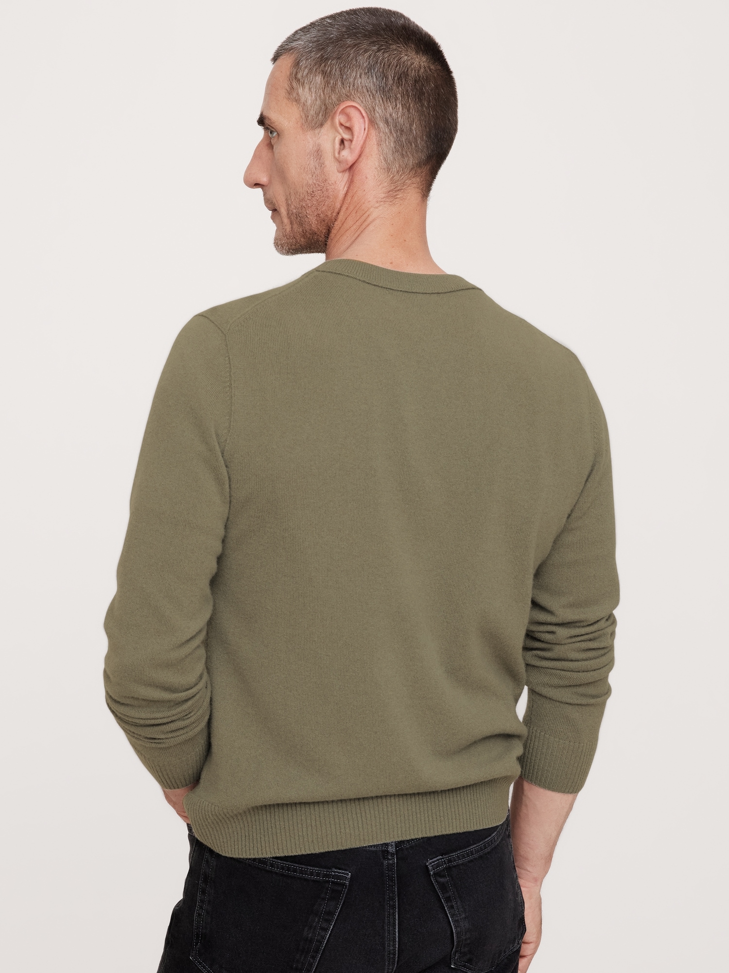 Alta Cashmere Crew-Neck Sweater