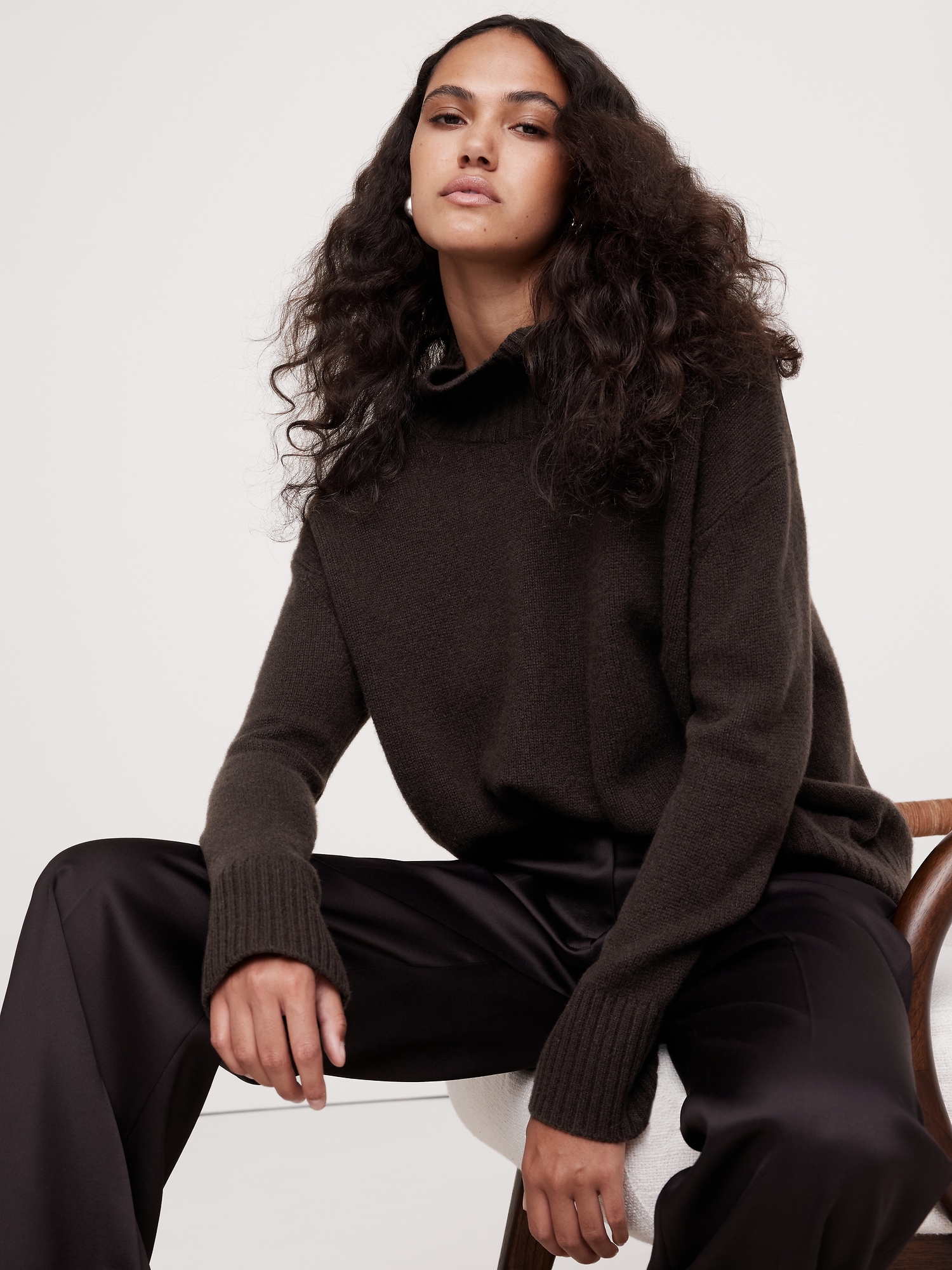 Oversized Midweight Cashmere Turtleneck Sweater