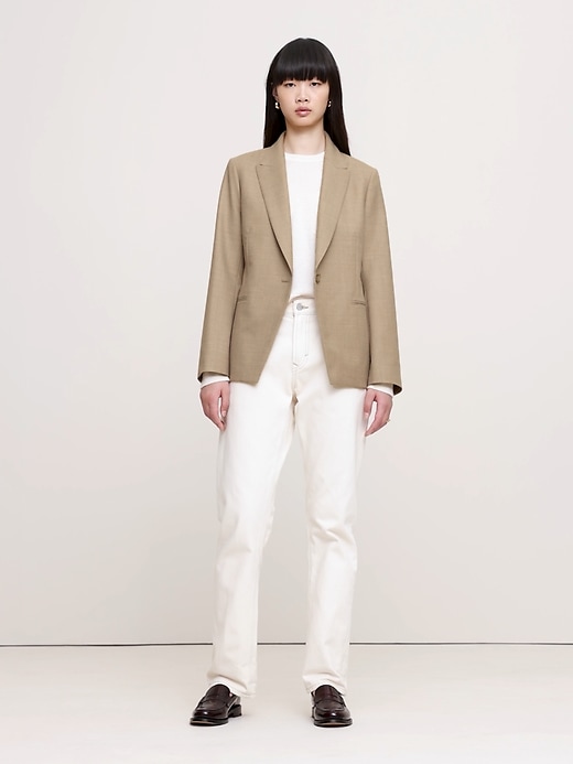 Relaxed-Slim Lightweight Wool Flannel Blazer | Banana Republic