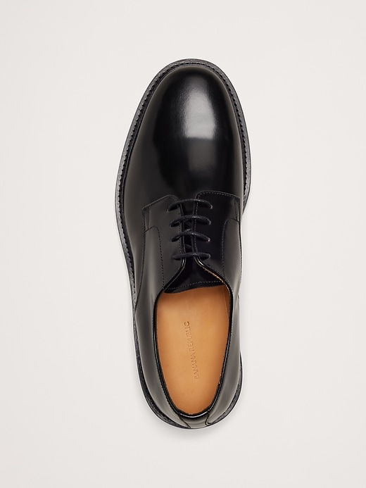Italian Leather Derby Shoe | Banana Republic display picture 1