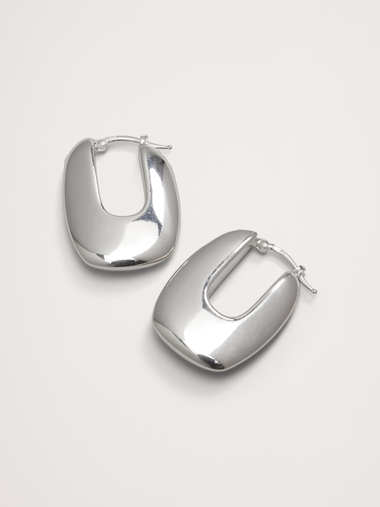 Женские серьги Banana Republic Ravena U-Profile by Aureus + Argent, цвет: Серебряный — фото 3